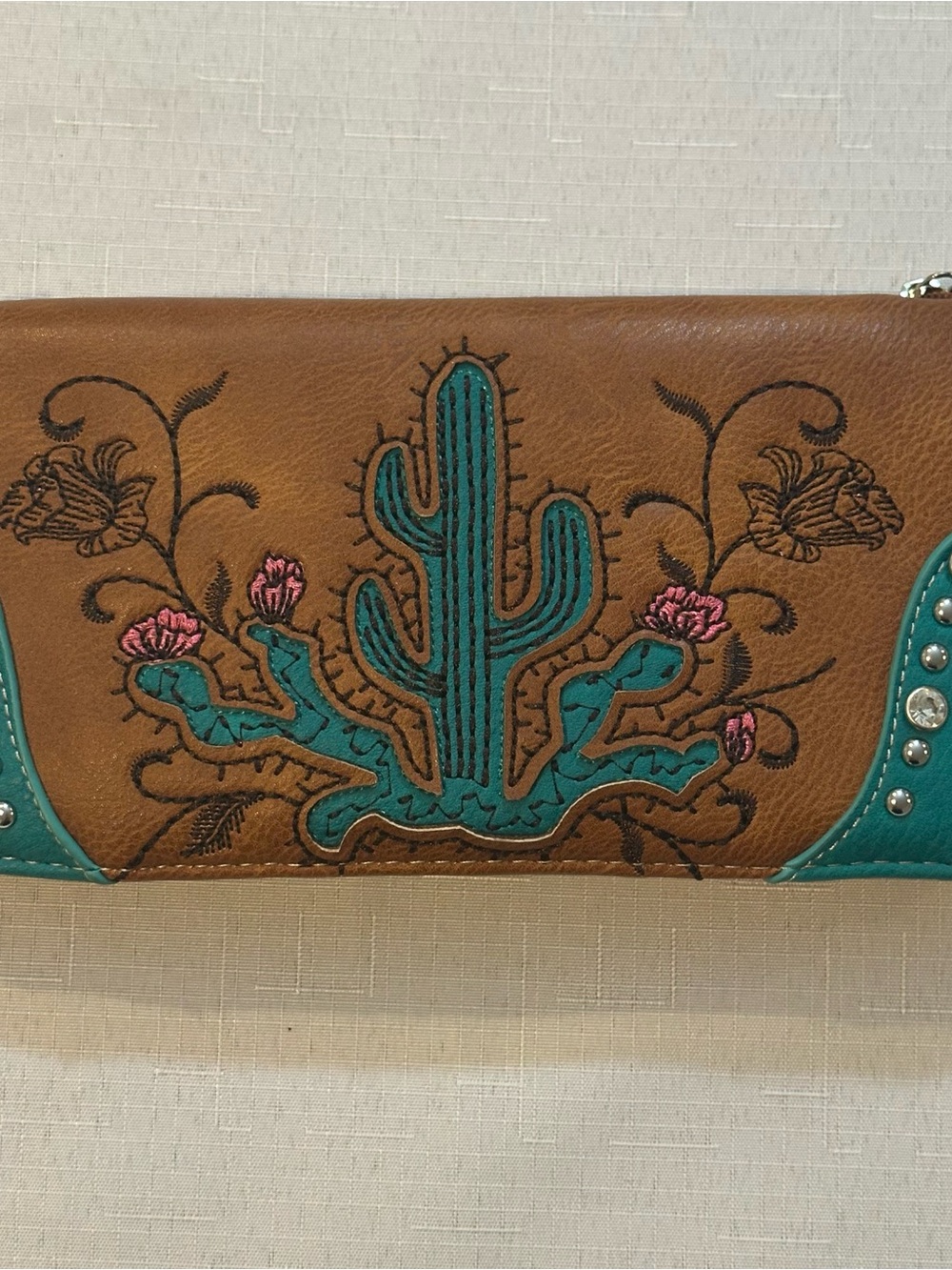 Montana West Embroidered Cactus Western Wallet NWOT Style